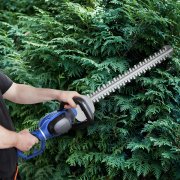 Hyundai  HYHT680E 680W 610mm Corded Electric Hedge Trimmer / Pruner